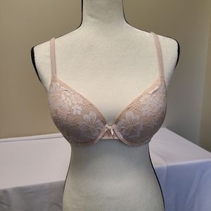 Body by Victoria Lace Push-up Perfect Shape Bra